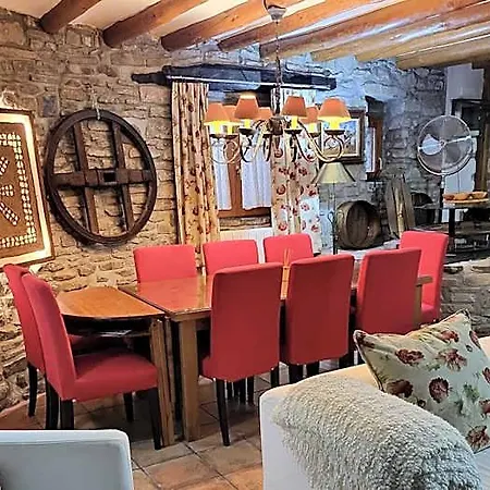 Aceitero Hotel